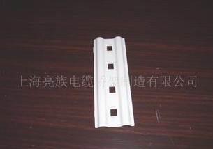 鍍鋅沖孔橋架在安裝上有什么樣的規(guī)范？